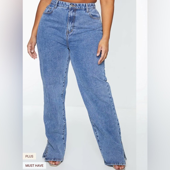 PrettyLittleThing Denim - Pretty Little Thing Plus Vintage‎ Wash Split Hem Jeans Size 18